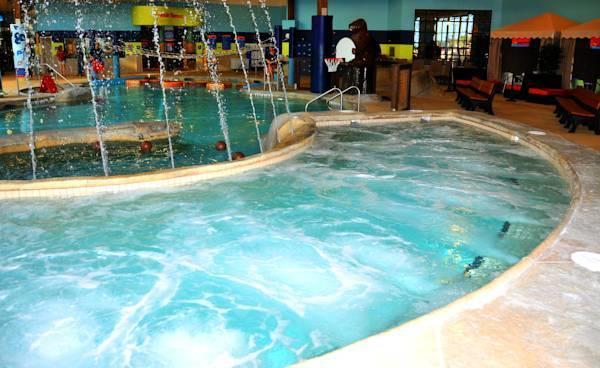 מאונט פלזנט Soaring Eagle Waterpark And Hotel מראה חיצוני תמונה